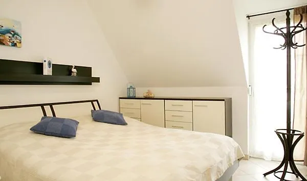 Haus 94, Ginsterweg 9 度假居 *